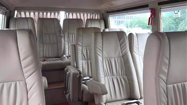 （班車租賃服務公司）能提供哪些方便快捷的出行選項？